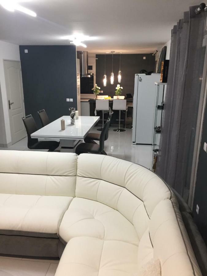 Maison Lilouma Βίλα Μοντεβρέν Εξωτερικό φωτογραφία